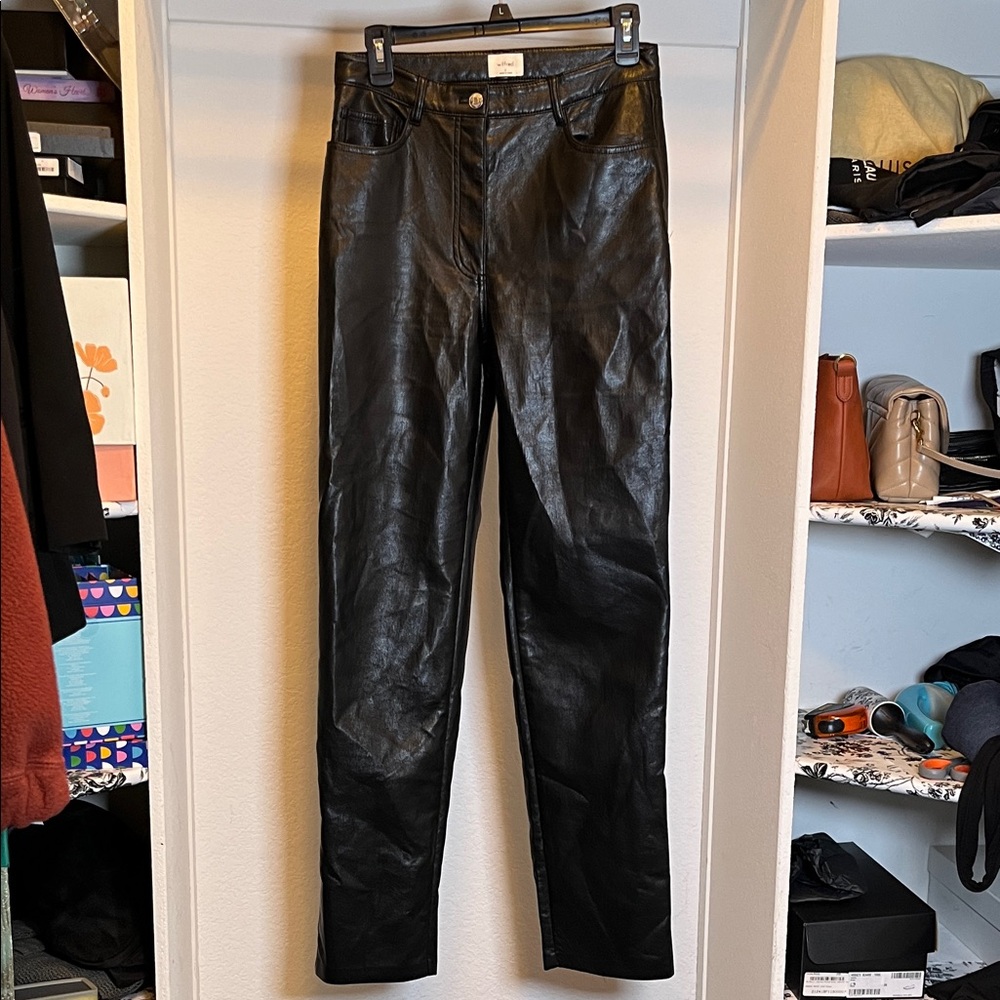 Aritzia Wilfred Faux Leather Pants Size 8 Black High Waisted Straight Leg